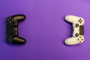 Read more about the article The Difference Between A PS5 Controller And A PS4 Controller